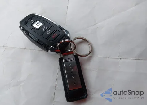 2017 Lincoln Mkc Reserve z USA, uszkodzony, nr VIN 5LMCJ3D97HUL68063